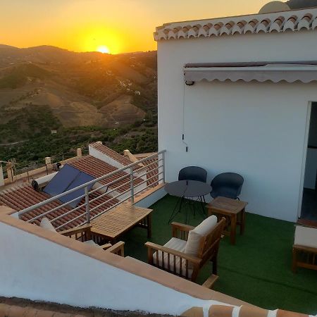 Loft Of Love Frigiliana Luaran gambar