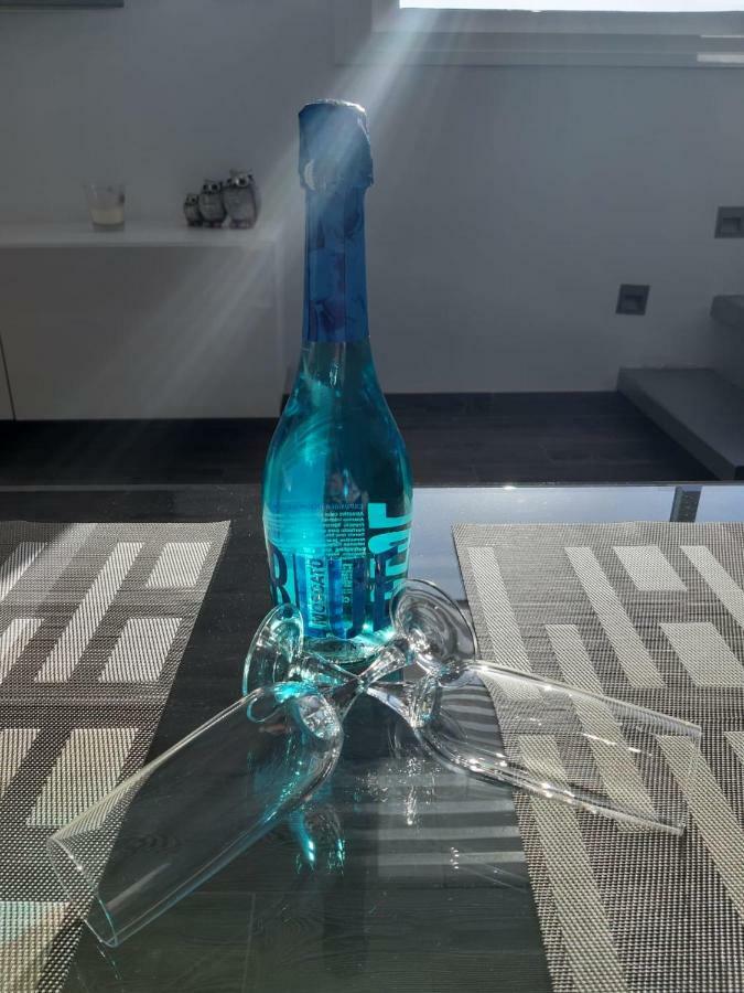 Loft Of Love Frigiliana Luaran gambar