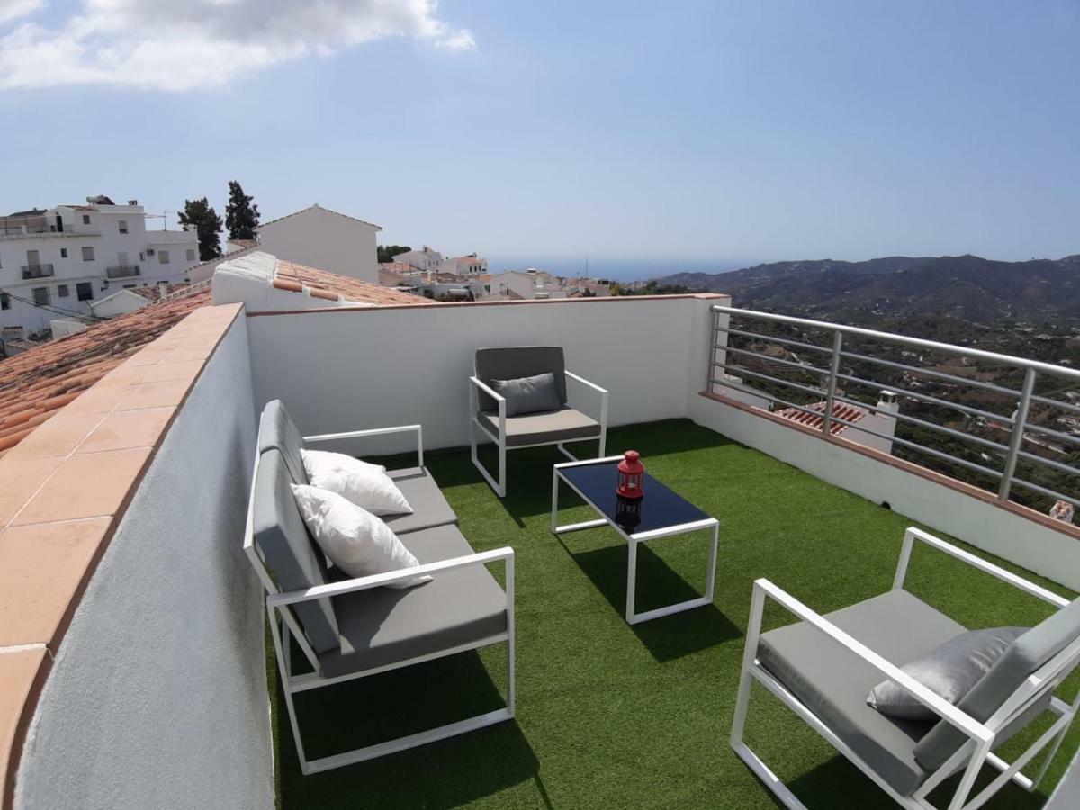 Loft Of Love Frigiliana Luaran gambar