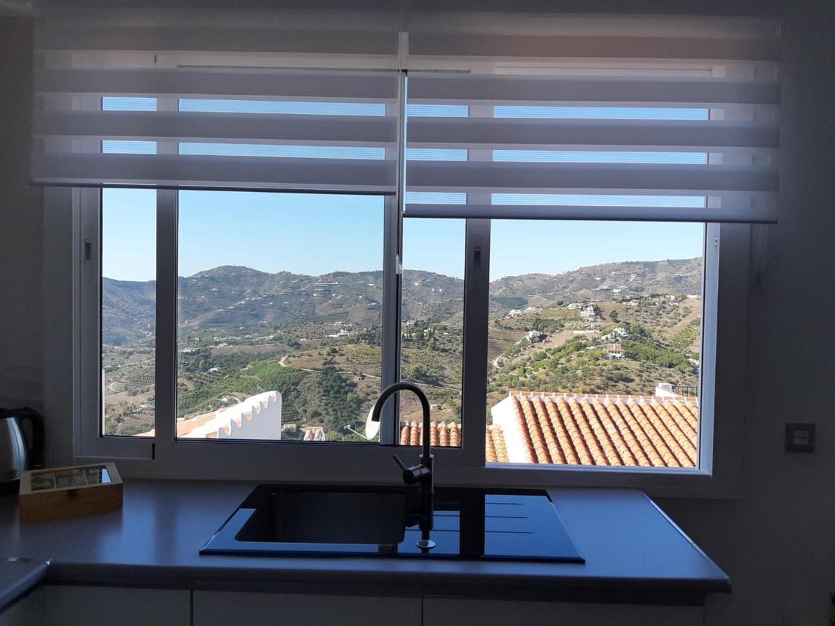 Loft Of Love Frigiliana Luaran gambar